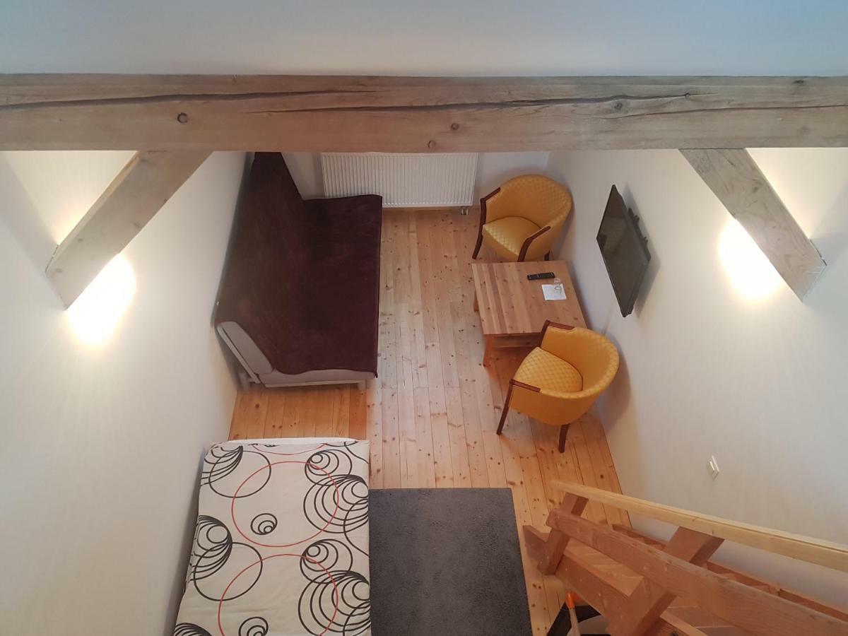 Banská Štiavnica Hotel Bristol מראה חיצוני תמונה
