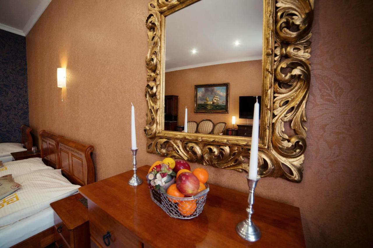 Banská Štiavnica Hotel Bristol מראה חיצוני תמונה